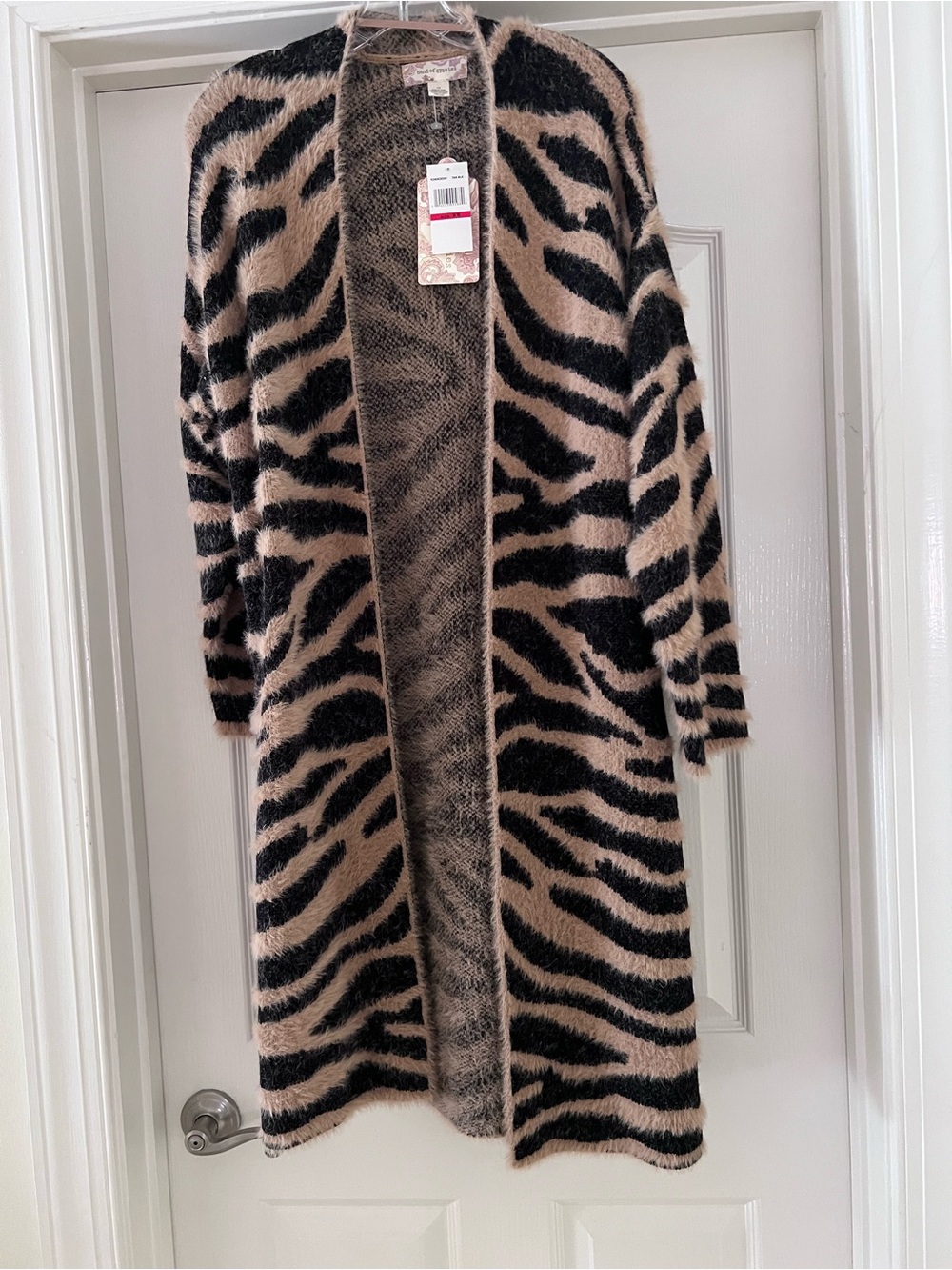 Band of Gypsies Zebra Print Open Front Long Cardigan - Black & Beige